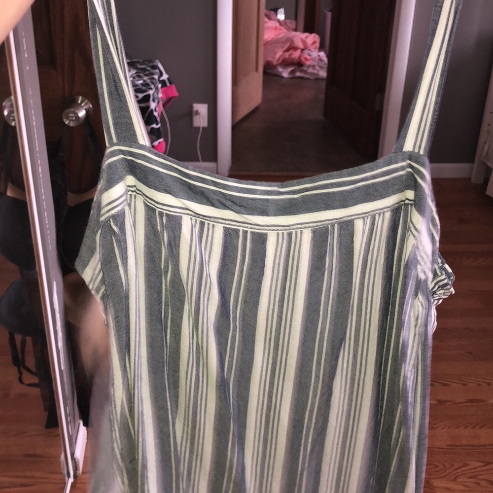Tank top bundle - Picture 2 of 6